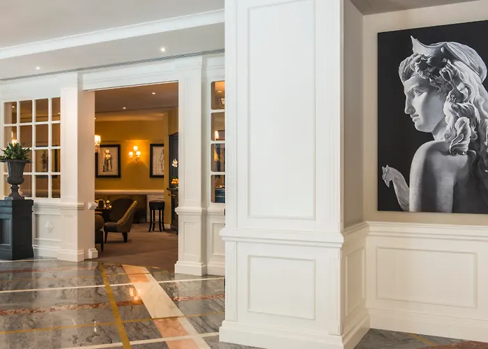 Family Friendly Hotels Starhotels Michelangelo Rome
