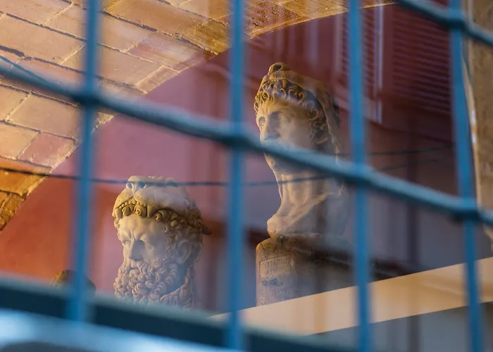 Hotel romántico: Hotel Museu Llegendes De Girona