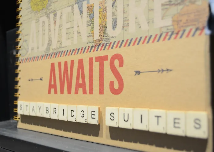 Family Hotel: Staybridge Suites London Heathrow - Bath Road, An Ihg Aparthotel