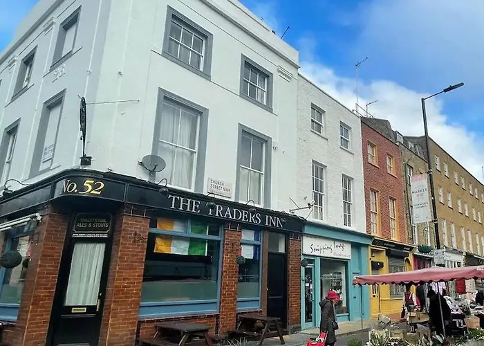 The Traders Inn