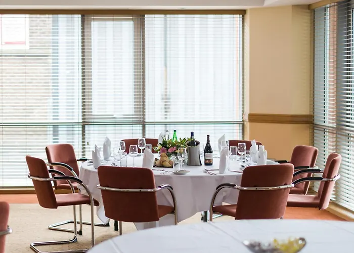 Boutique hotel only: Leonardo Hotel Sheffield