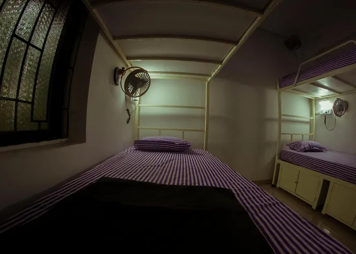 Bonds Hostel