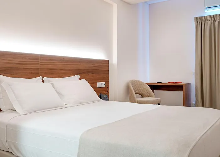 Catolica Hotel