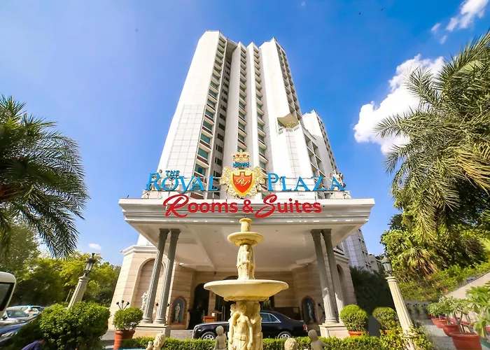 Hotel The Royal Plaza