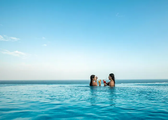 Triton Prestige Seaview And Spa
