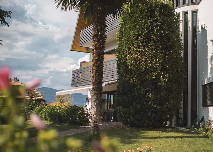 Julias Guesthouse