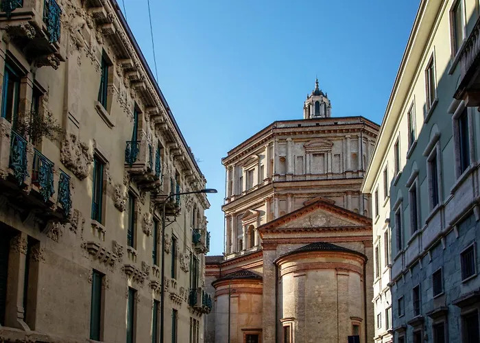 Daplace - Corso Monforte Suites