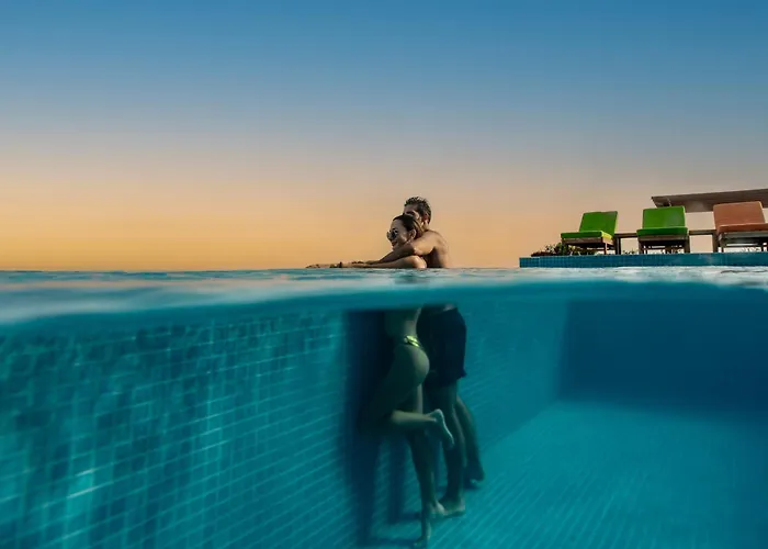 Triton Prestige Seaview And Spa