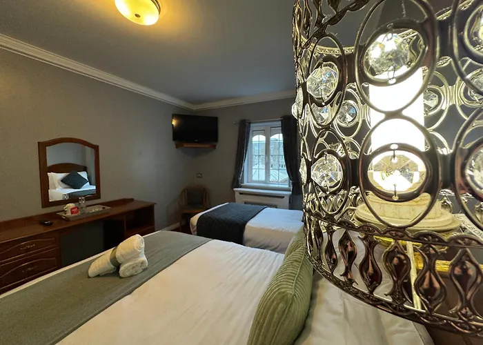 Cheap hotel: The Killarney Grand
