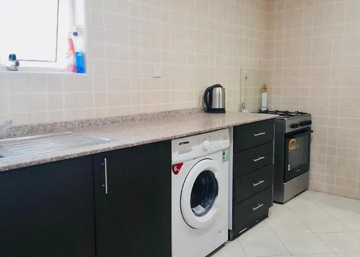 Loft Partition Close To Mall Of Emirates