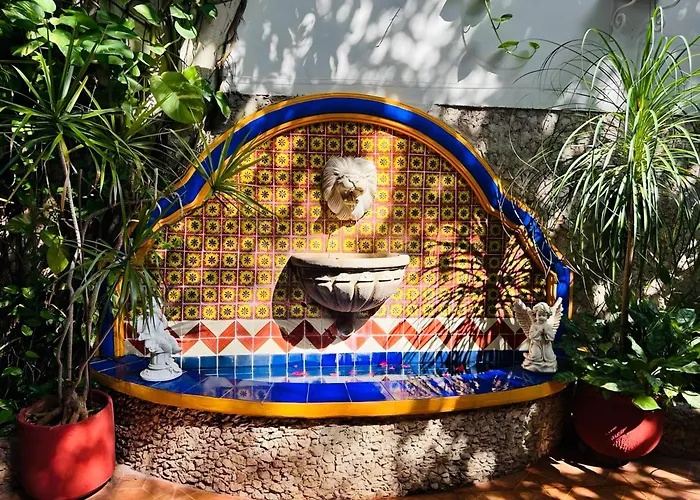 Casa Tres Colibries