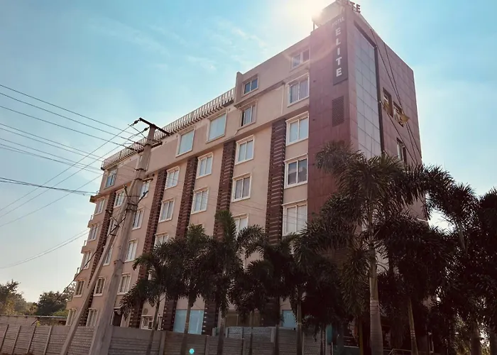 Elite By Signature Group