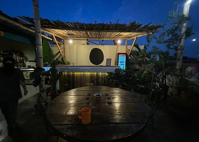 Yaqtahostel