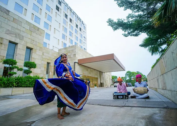 5 star hotel: Doubletree By Hilton Jaipur Amer