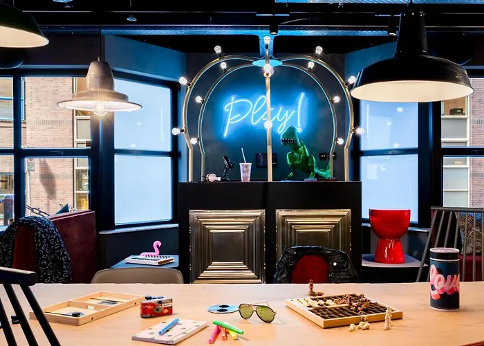 Moxy The Hague