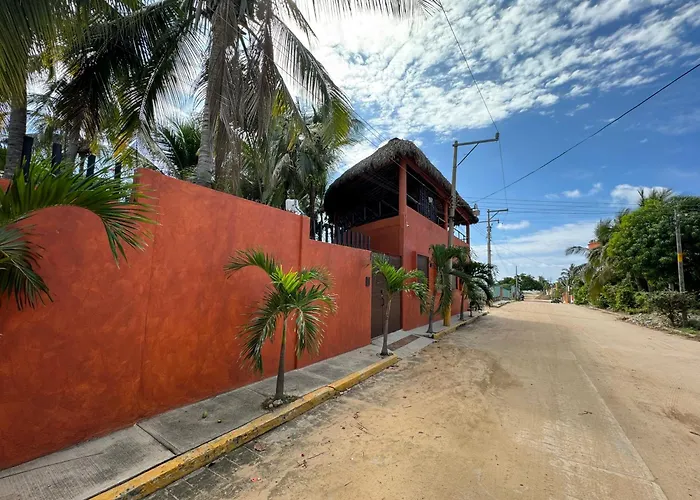 Cheap hotels One Love Hostal Puerto Escondido