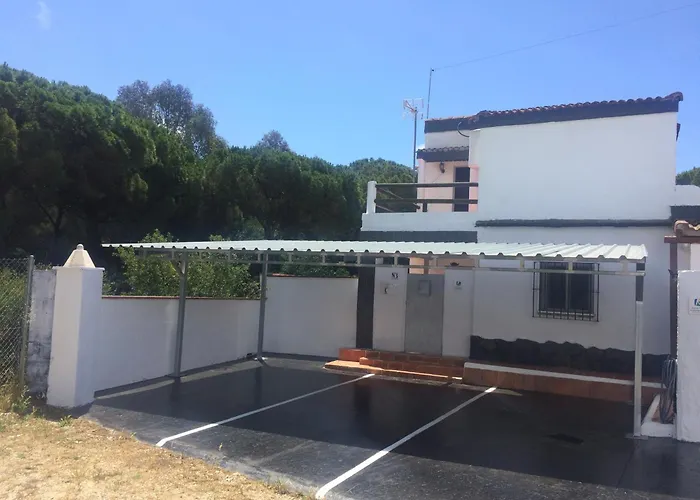 Villa con piscina: Villaconil