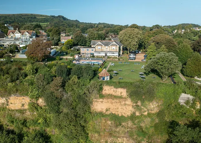 Luccombe Manor Country House