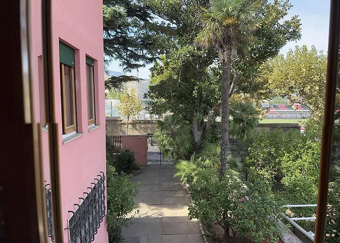 Lodge: Villa Rosa Sorrento