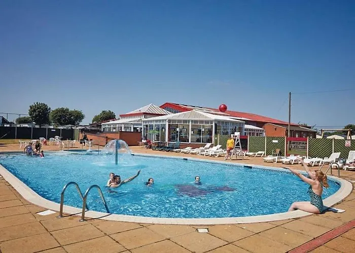 Holiday Home At Cherry Tree Holiday Park Burgh Castle Great Yarmouth Norfolk