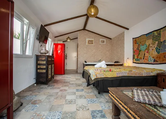 Egipto Con Jacuzzi Y Piscina Climatizada