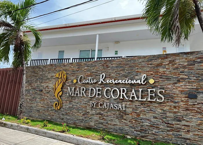 Hotel Mar de Corales By CAJASAI