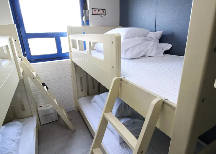 Hostel: Hotel Ivory