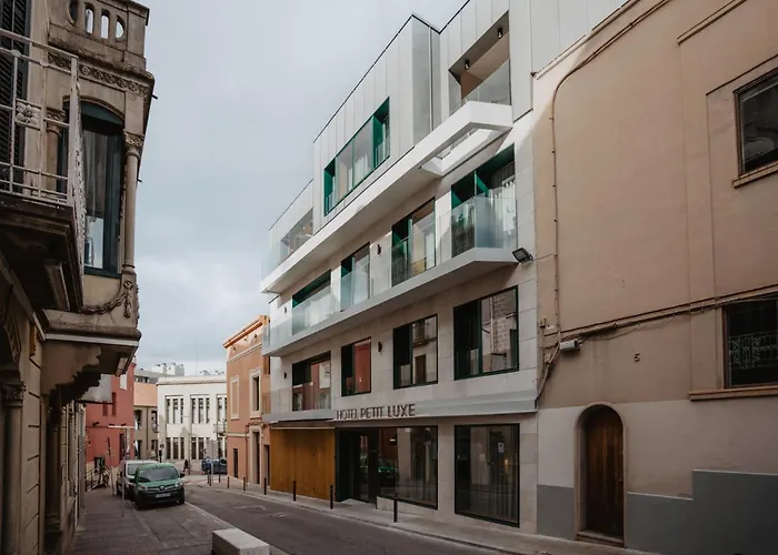 Hotel Petit Luxe