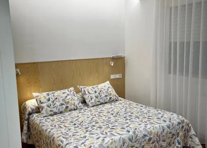 B&B: Hostal Charo II