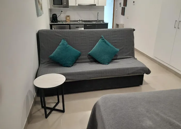 Hotel cerca del colegio: Apartamentos Aguamarina