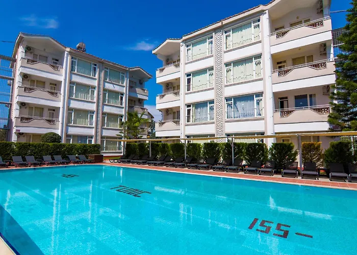 New Garden Hotel Side