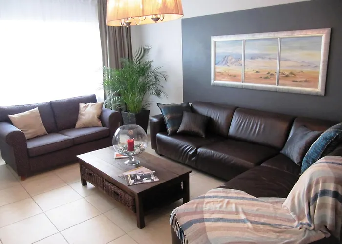 Pebble Stone House Bed & Breakfast