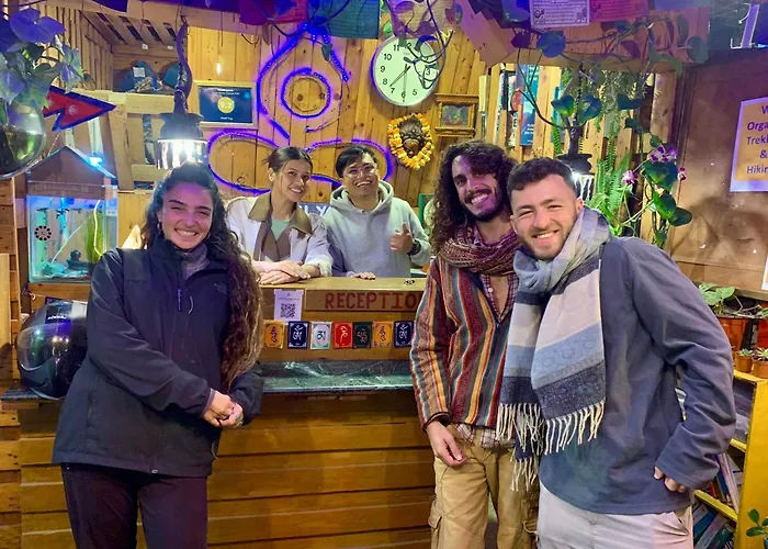 Yog - Best Social Backpacker In Thamel -Rooftop-Capsule Bunks Ac