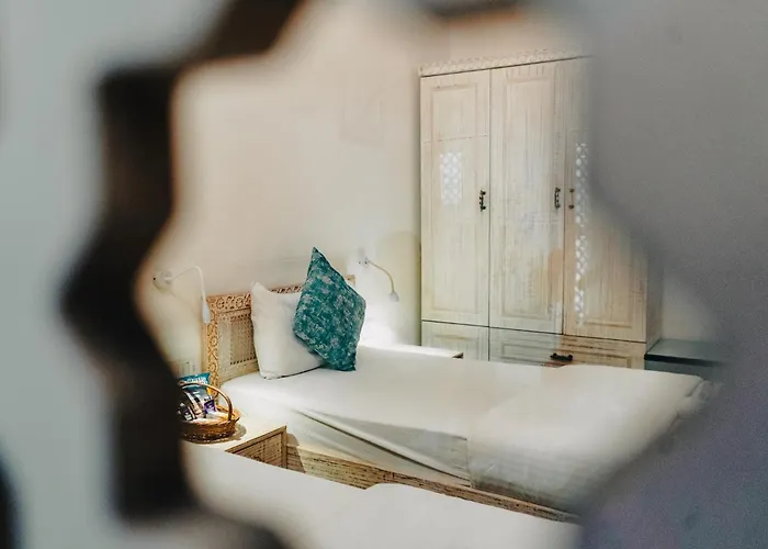 3 star hotels Safarnama Varanasi - A Boutique B&B