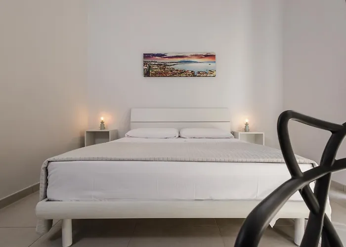 Caroline'S House