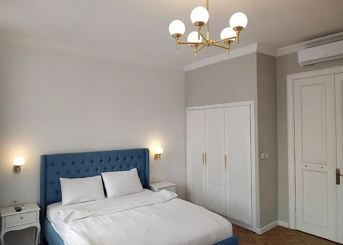 B&B only: Verna Hotel