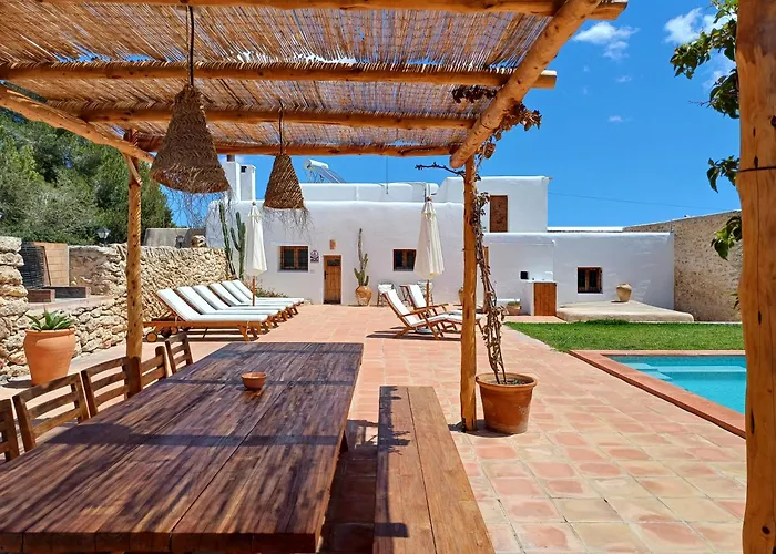 Can Ferrer Authentic Payesa House