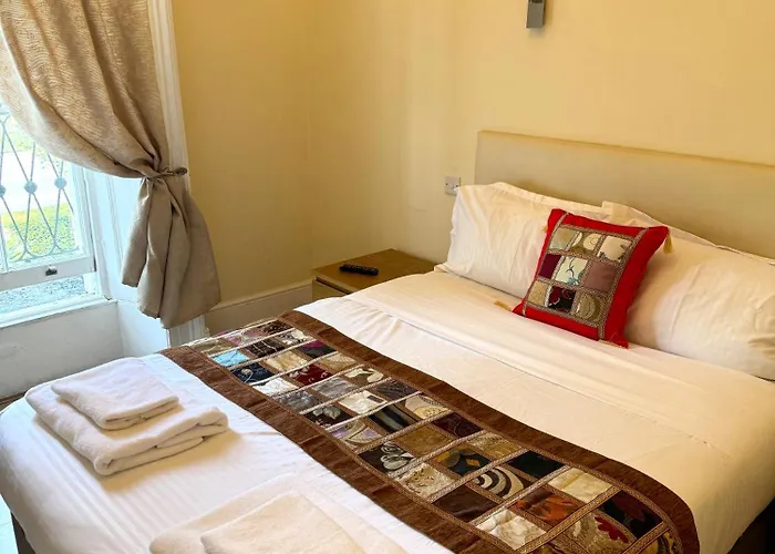 Beach hotel: Abc Hyde Park Hotel