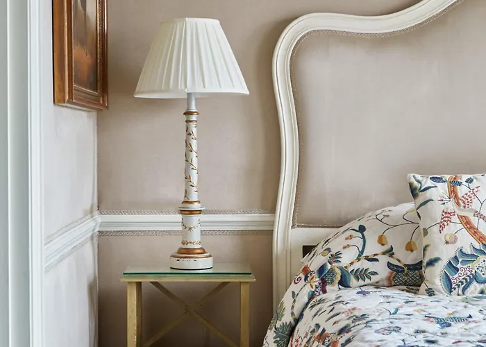 Pets Allowed Hotel Egerton House