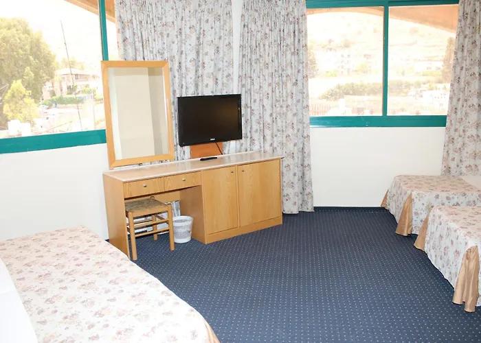 Kid friendly hotel & Museum Dona Gracia