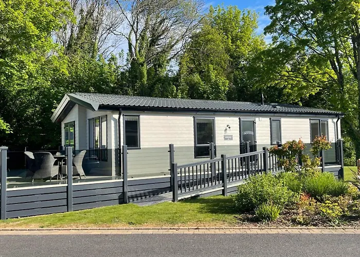 Luxury Lodge - Hoburne Devon Bay