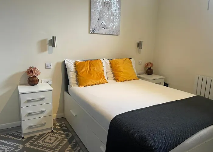 Grays Inn Road - Room 1