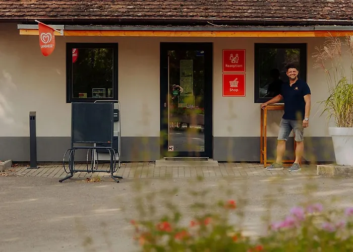 3-Sterne-Hotel: Azur Waldcamping Auwaldsee