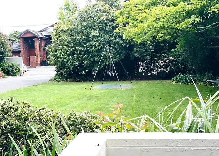 Ashleigh Court - Hagley Park