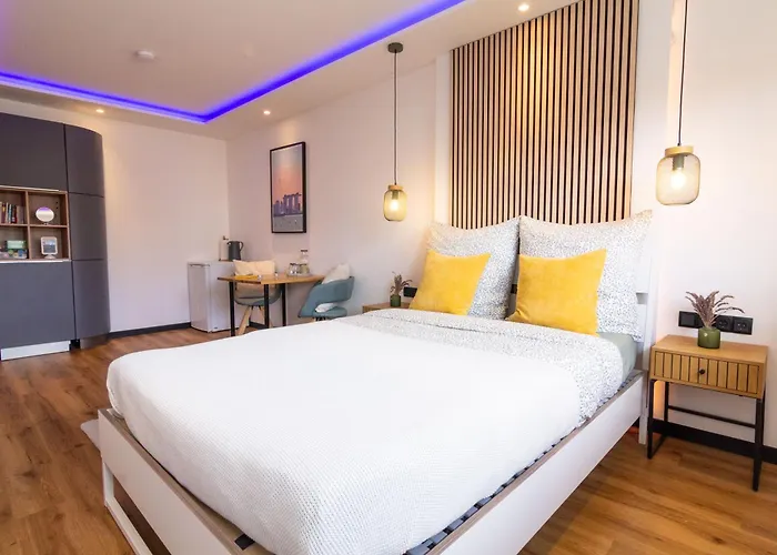 Shiny Singapore Room - Homestay - Doppelzimmer Mit Gemeinschaftsbad