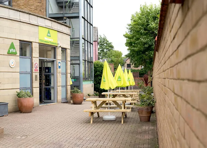 Yha Thameside