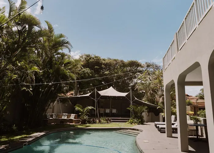 Caza Beach Guesthouse