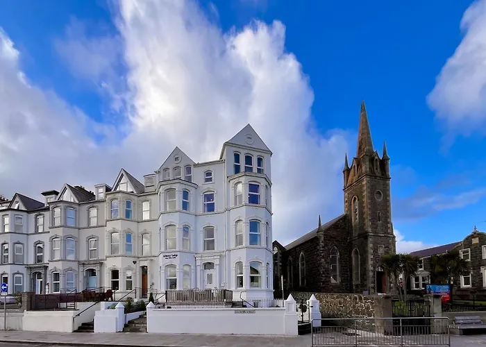 Albany Lodge