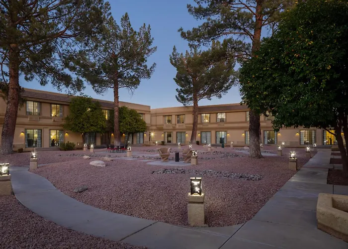 Wyndham Tucson Airport Hotel & Conference Center