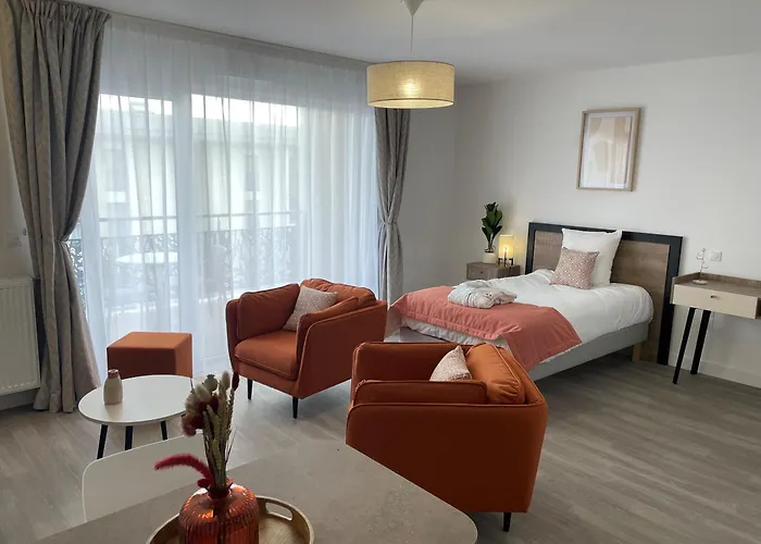 Domitys Les Demoiselles - résidence intergénérationnelle